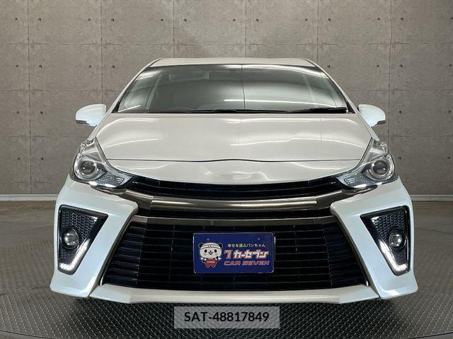 Toyota PRIUS ALPHA 2017-03 242707-11