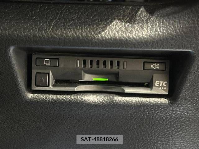 Toyota AURIS 2016-09 356695-5