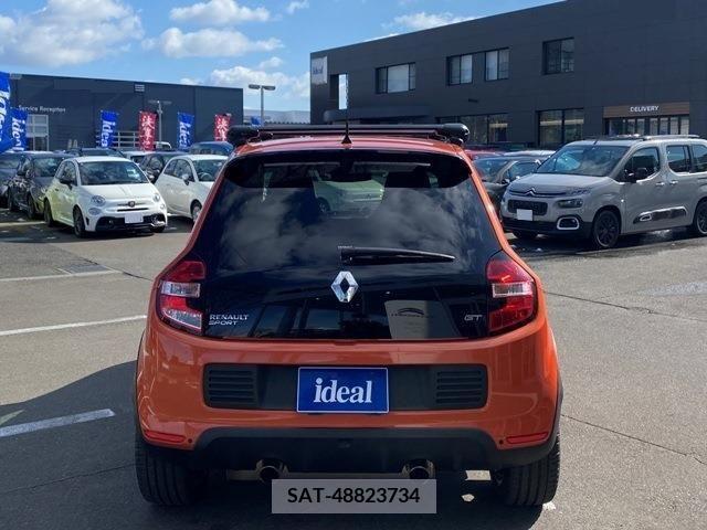 Renault TWINGO 2019-11 283130-8