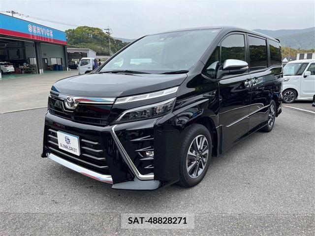 Toyota VOXY 2021-07 237078-7