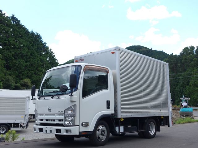 Isuzu ELF TRUCK 2012-04 7597-0