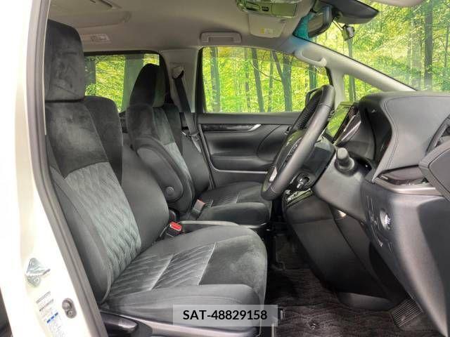 Toyota VELLFIRE 2021-01 369858-8