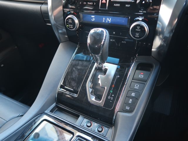Toyota ALPHARD HYBRID 2022-05 192344-29