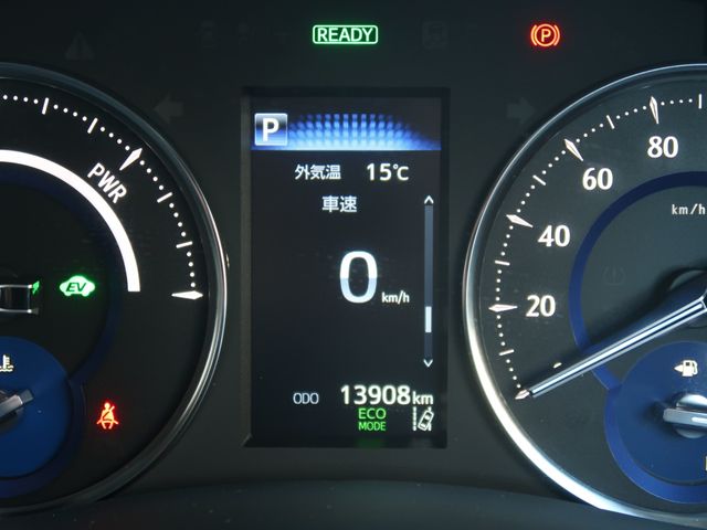Toyota ALPHARD HYBRID 2022-05 192344-18