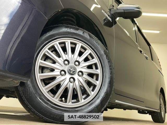 Toyota ESQUIRE 2016-03 345970-18