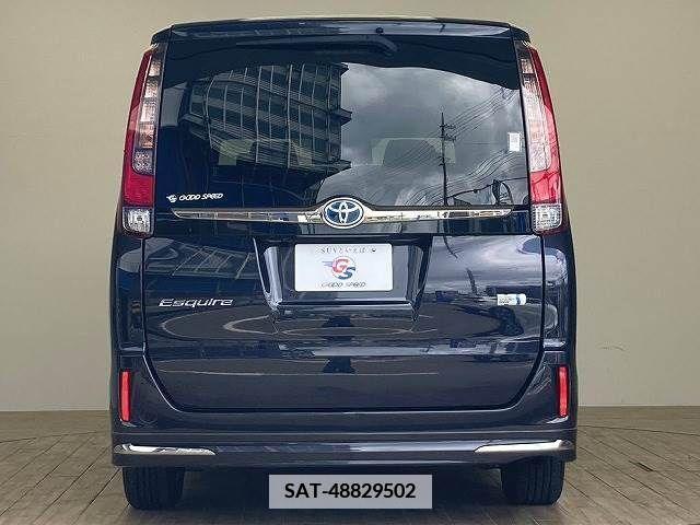 Toyota ESQUIRE 2016-03 345970-12