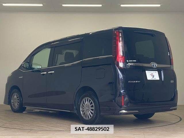 Toyota ESQUIRE 2016-03 345970-15