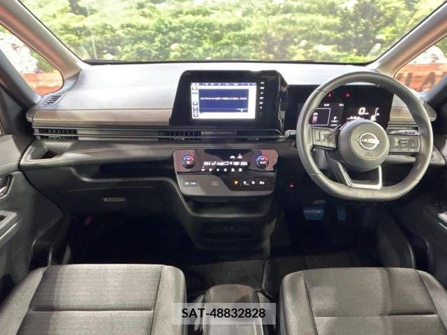 Nissan SERENA 2023-05 237487-1