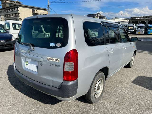 Toyota PROBOX VAN 2011-12 18410-7