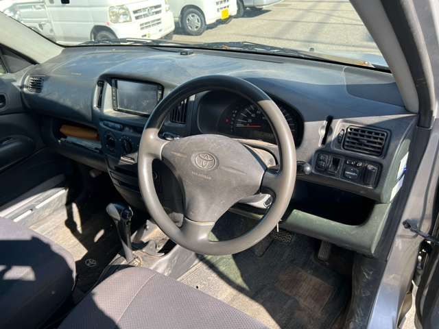 Toyota PROBOX VAN 2011-12 18410-18