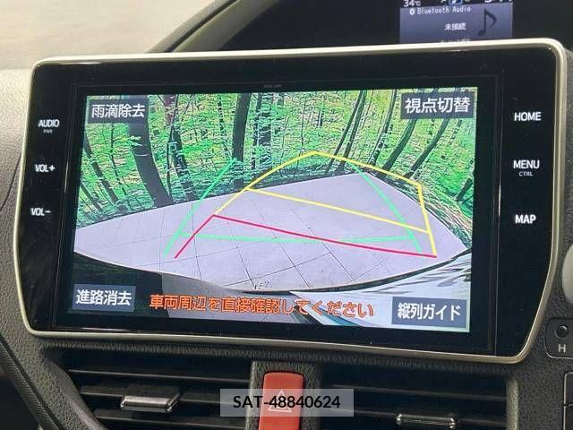 Toyota VOXY 2018-11 370466-4