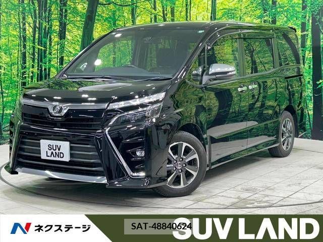 Toyota VOXY 2018-11 370466-0