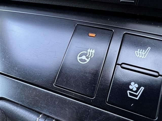 Lexus IS 2013-01 780-12