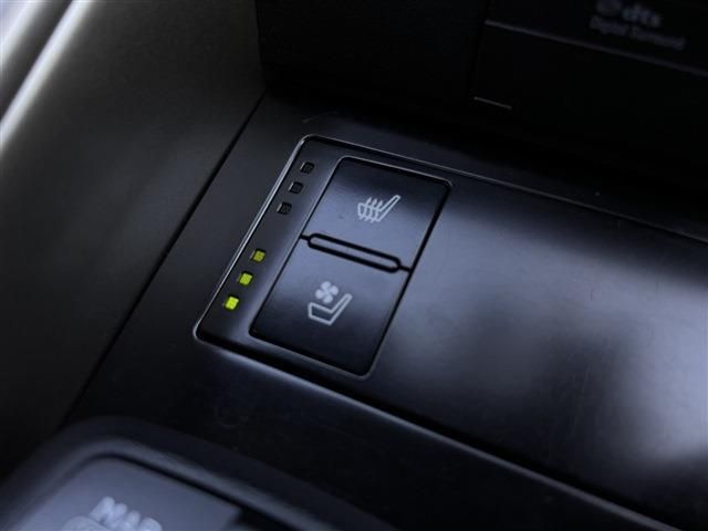 Lexus IS 2013-01 780-15