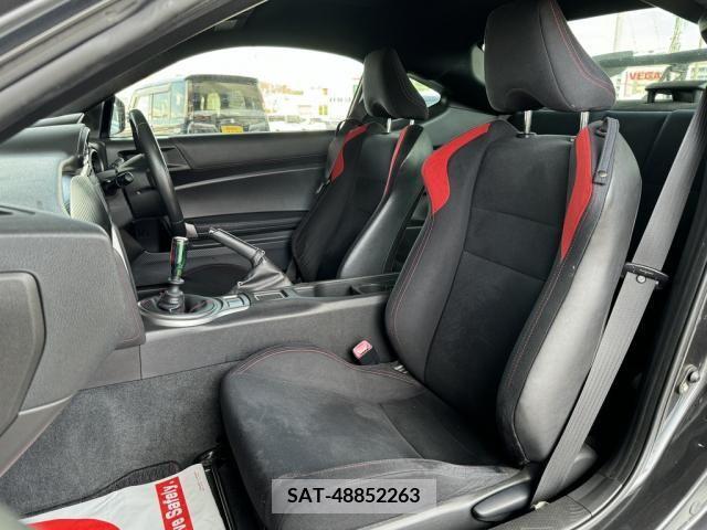 Toyota 86 2012-05 325293-5
