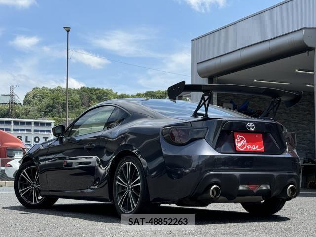 Toyota 86 2012-05 325293-3