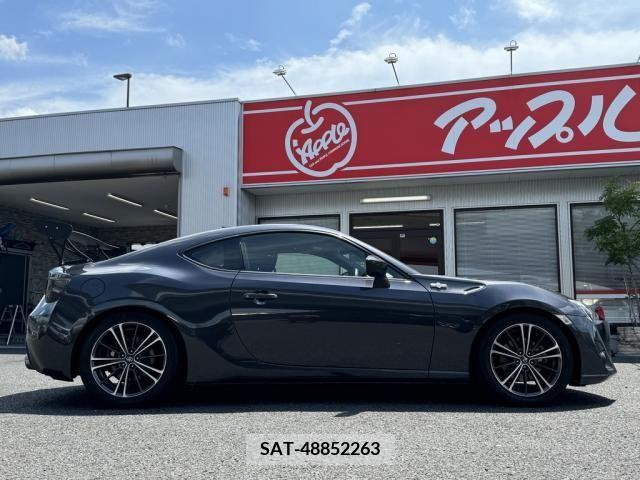Toyota 86 2012-05 325293-10