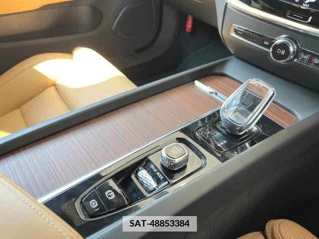 Volvo V60 2021-04 384351-9