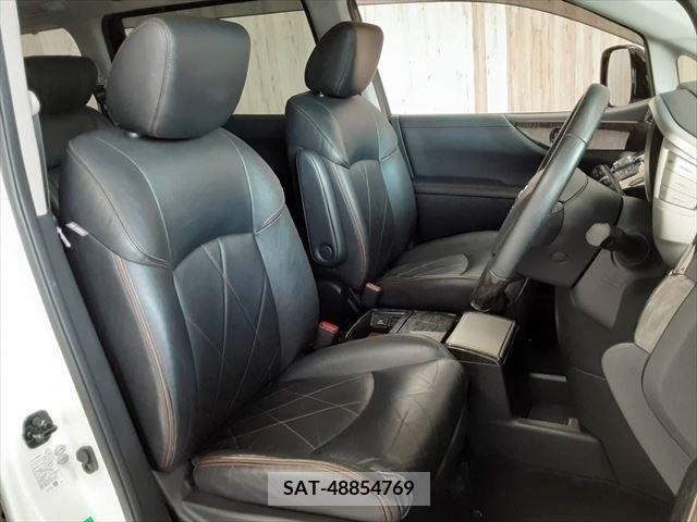 Nissan ELGRAND 2016-03 329932-9