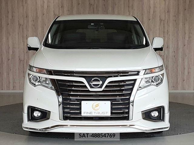 Nissan ELGRAND 2016-03 329932-17