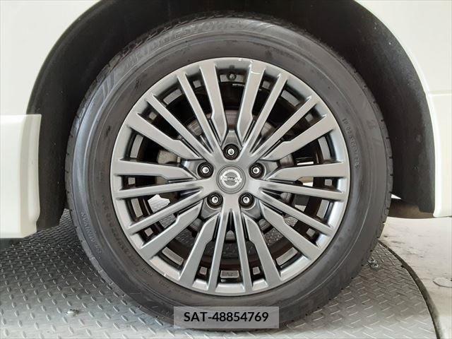 Nissan ELGRAND 2016-03 329932-16