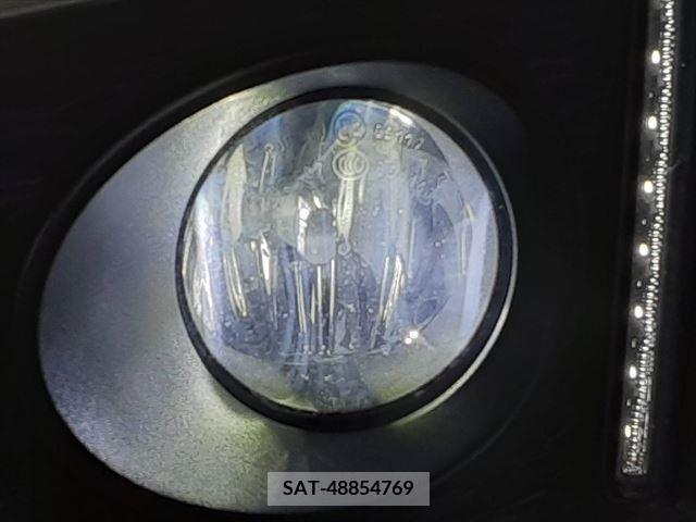 Nissan ELGRAND 2016-03 329932-15
