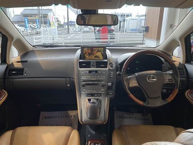 Lexus HS 2011-02 183720-1