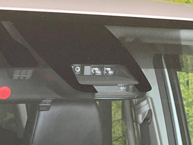Toyota ESQUIRE 2016-11 196312-4