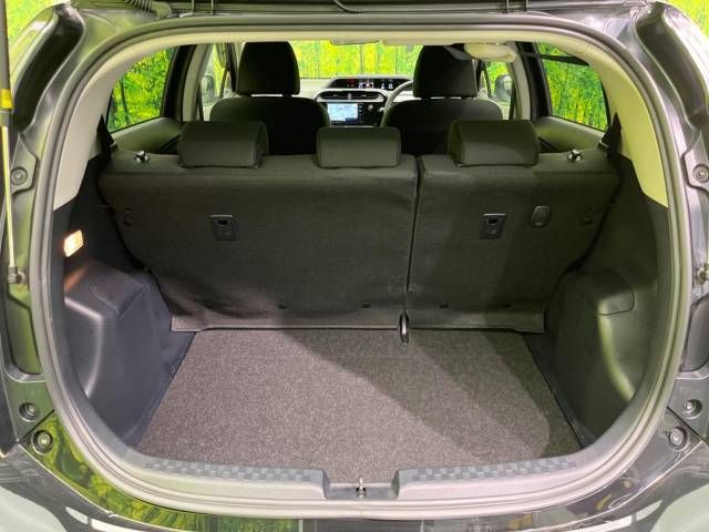 Toyota AQUA 2019-04 188613-10