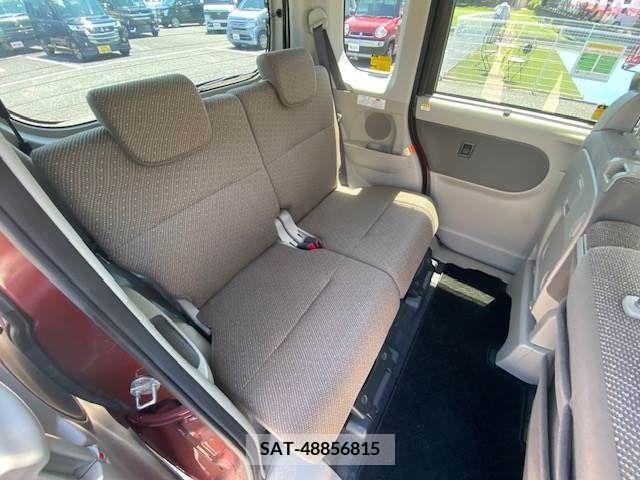 Daihatsu TANTO 2017-08 310239-14