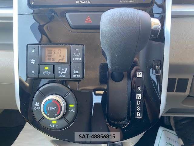 Daihatsu TANTO 2017-08 310239-21