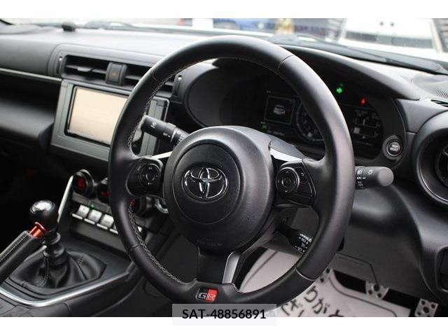 Toyota 86 2021-11 270793-16
