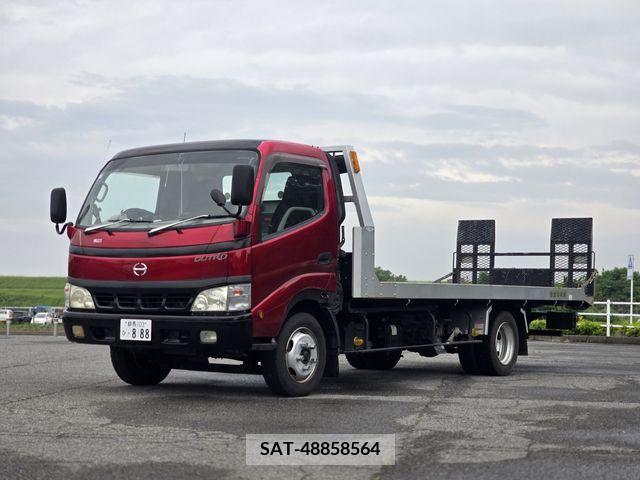 Hino DUTRO 2003-03 267684-0