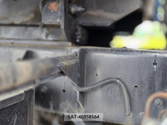 Hino DUTRO 2003-03 267684-11