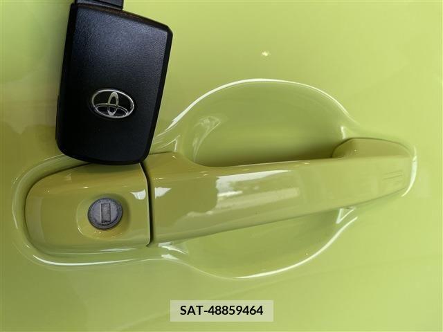Toyota SIENTA 2019-02 298375-11