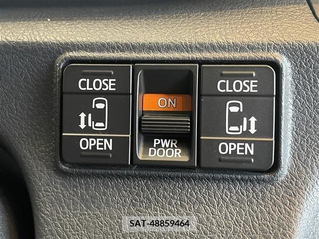 Toyota SIENTA 2019-02 298375-10