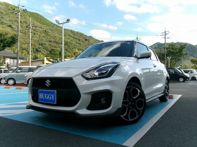 Suzuki SWIFT 2023-07 9663-0