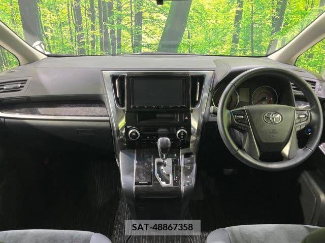 Toyota VELLFIRE 2019-04 288034-1