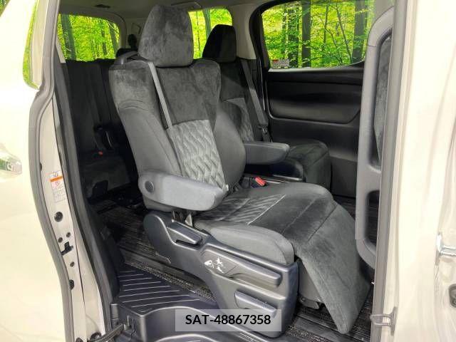 Toyota VELLFIRE 2019-04 288034-9