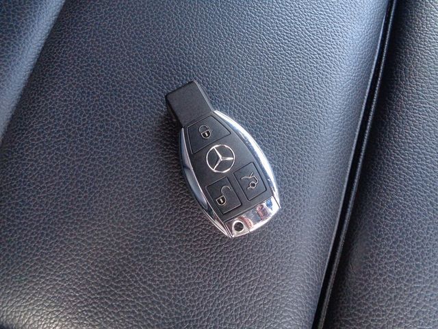 Mercedes Benz GLA-CLASS 2018-10 18552-26