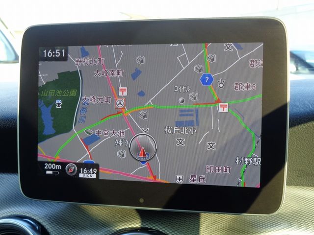 Mercedes Benz GLA-CLASS 2018-10 18552-11