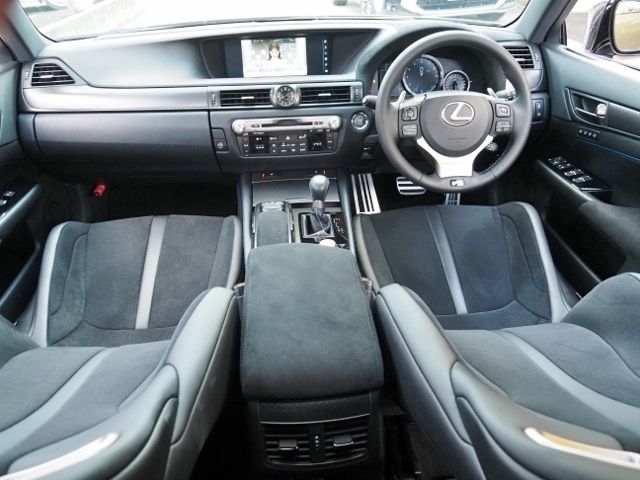 Lexus GS 2016-11 19719-11