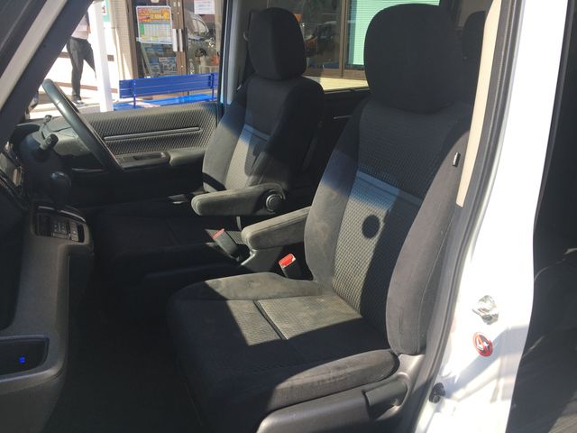 Honda e 2015-07 24913-11