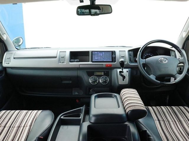Toyota HIACE VAN 2013-03 16964-1