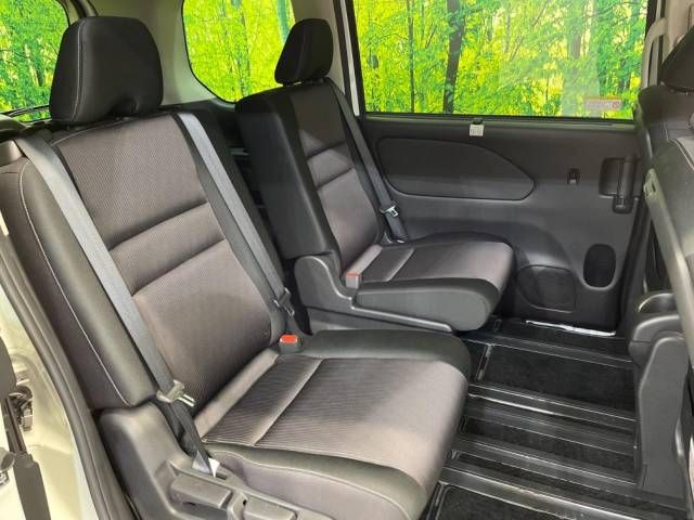 Nissan SERENA 2018-03 181670-10