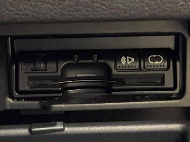 Nissan SERENA 2018-03 181670-6