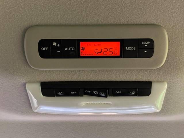 Nissan SERENA 2018-03 181670-5