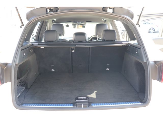 Mercedes Benz GLC-CLASS 2018-05 27874-17