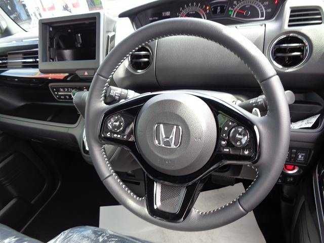 Honda N BOX CUSTOM 2022-10 23305-3