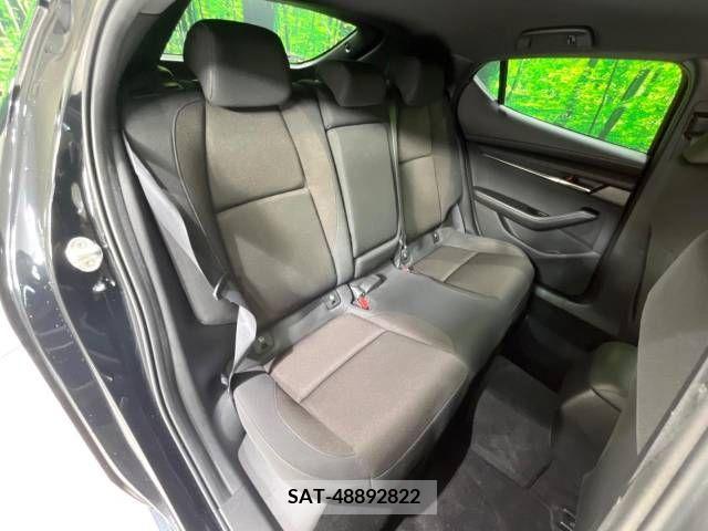 Mazda MAZDA3 2021-02 276418-9